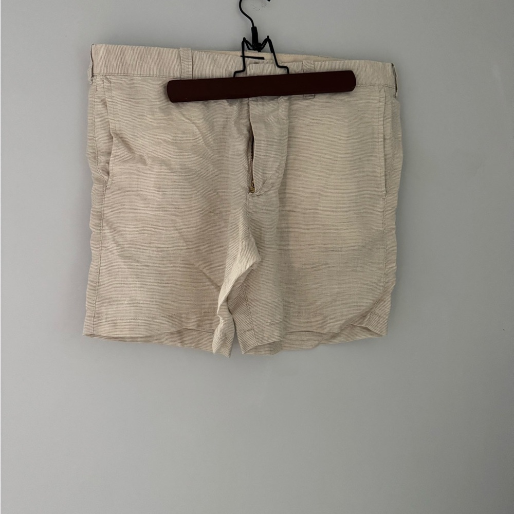 J. Crew Men's Cream Flat Front Shorts